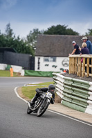 Vintage-motorcycle-club;eventdigitalimages;mallory-park;mallory-park-trackday-photographs;no-limits-trackdays;peter-wileman-photography;trackday-digital-images;trackday-photos;vmcc-festival-1000-bikes-photographs